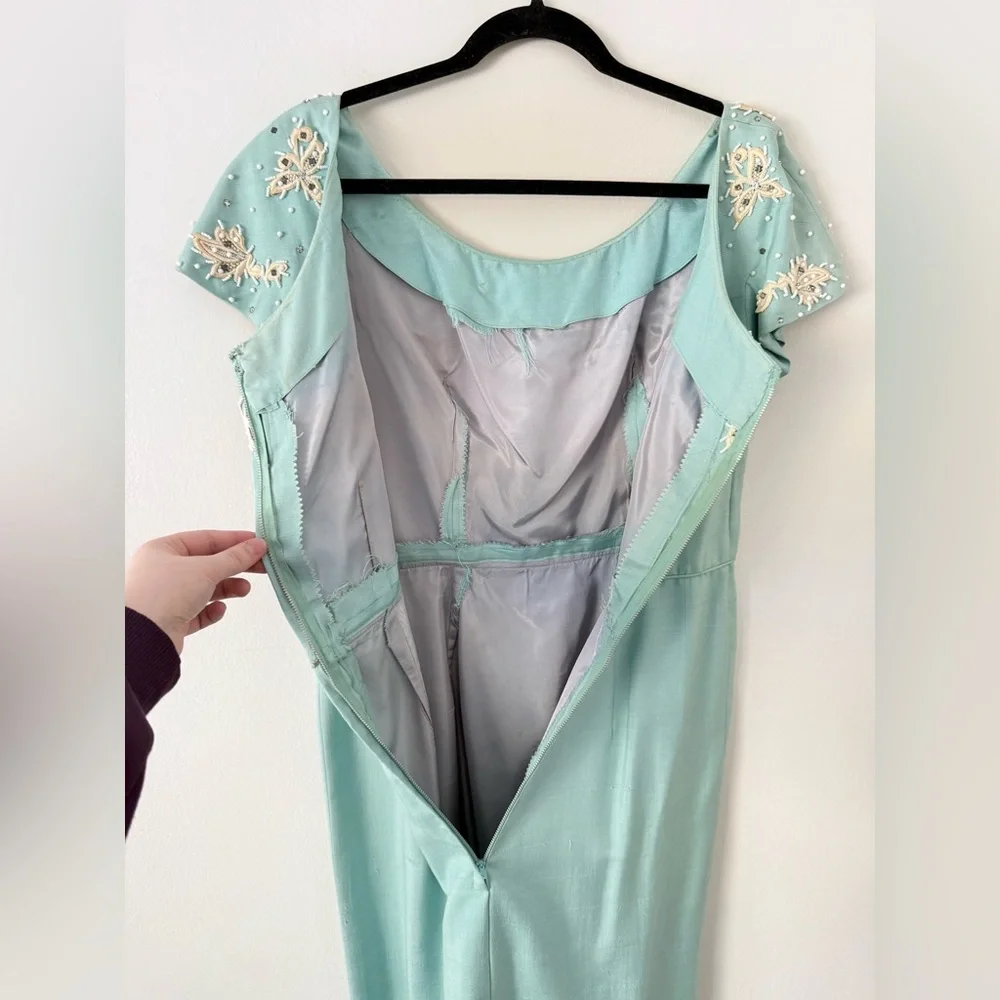Vintage 50s 60s Baby Blue Hand Beaded Sheath Dress Lace Rhinestone Cocktail M/L - Picture 7 of 16